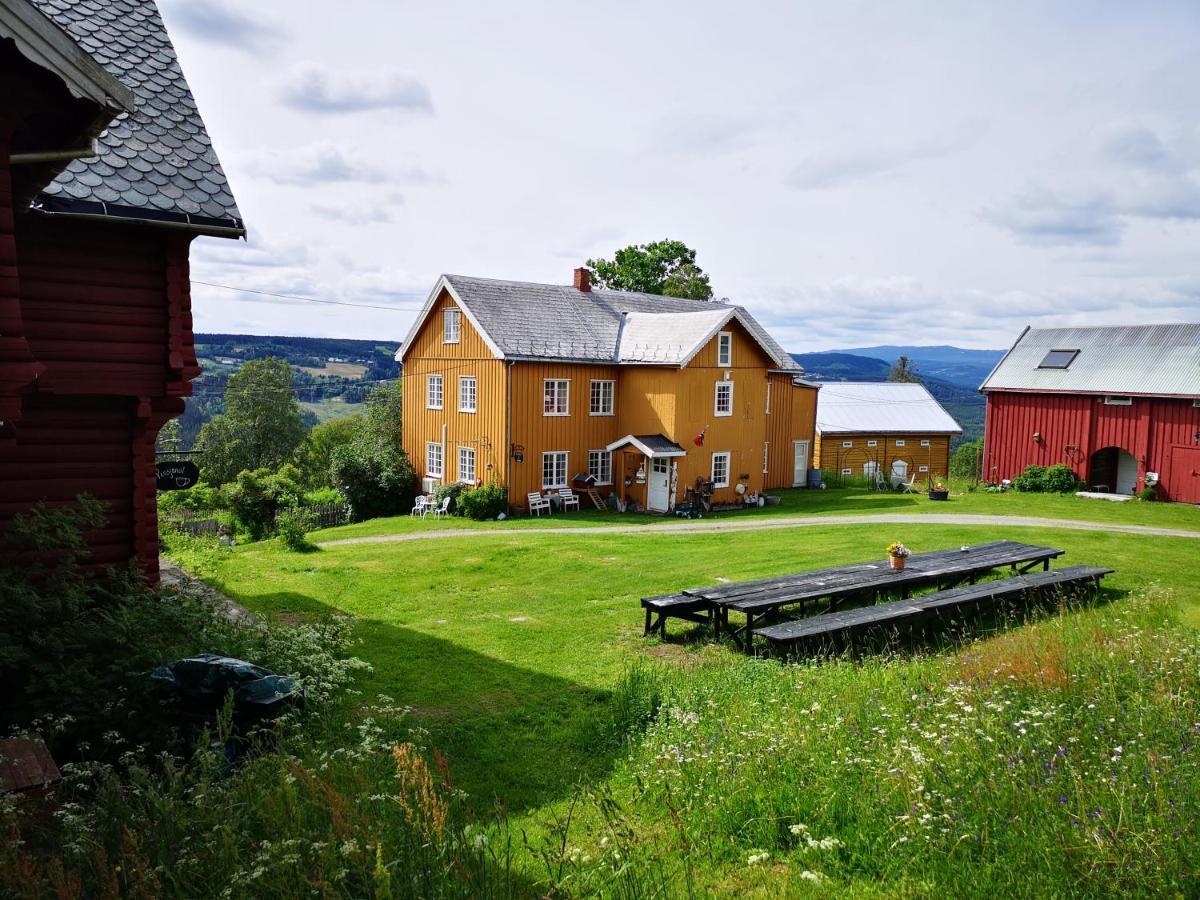 Haugtun Gardspensjonat Og Leiligheter Nordre Land 외부 사진